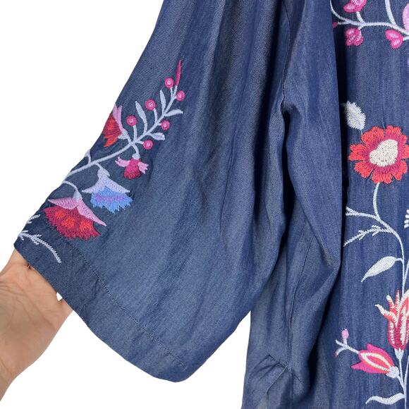 Johnny Was Piper Shirt Tail Kimono Jacket Embroidery Denim Size XL - Picture 10 of 12